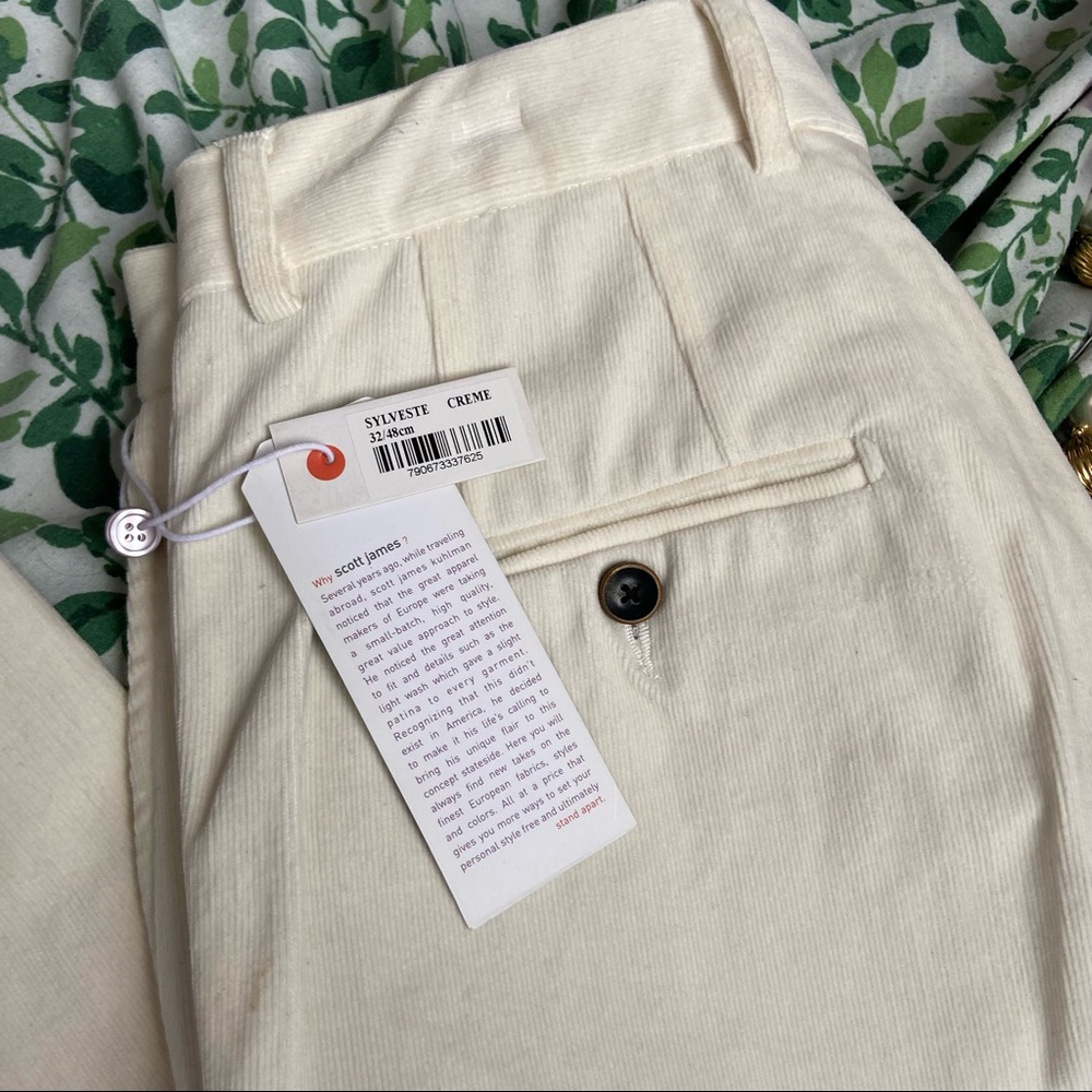 Scott James Vintage Gert Burgandy Corduroy Pants color creme - Picture 3 of 6